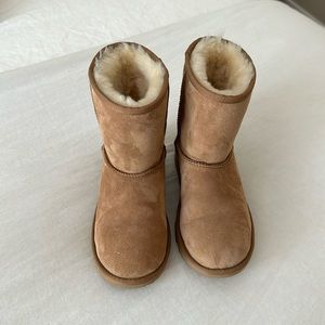 Kids uggs